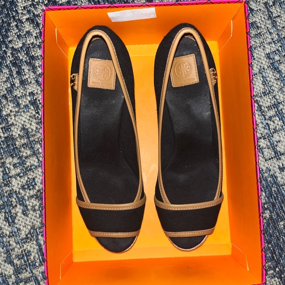 Tory Burch Wedges - Picture 3 of 6